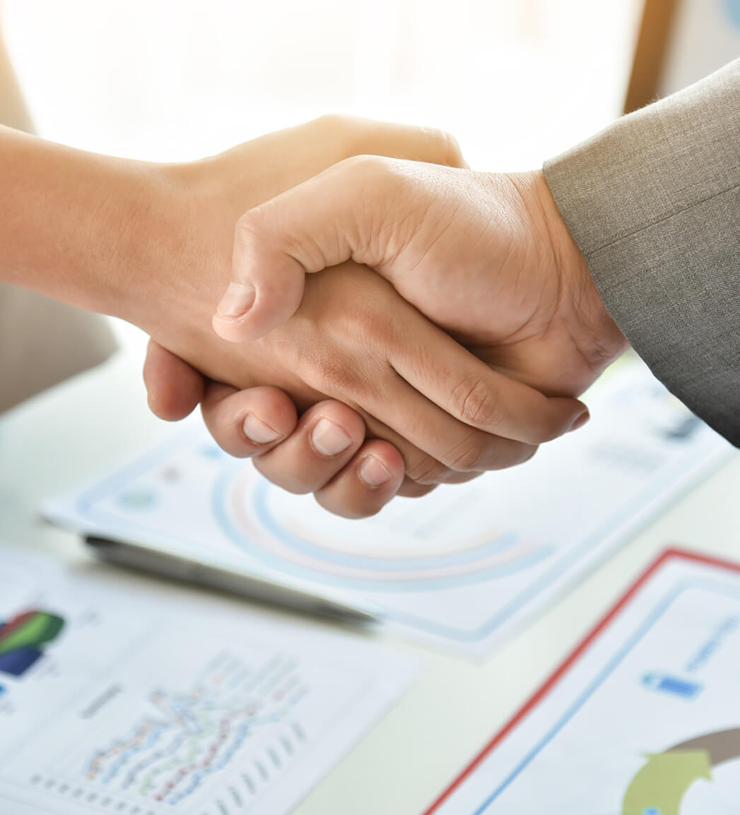 Experienced Tax Specialists img